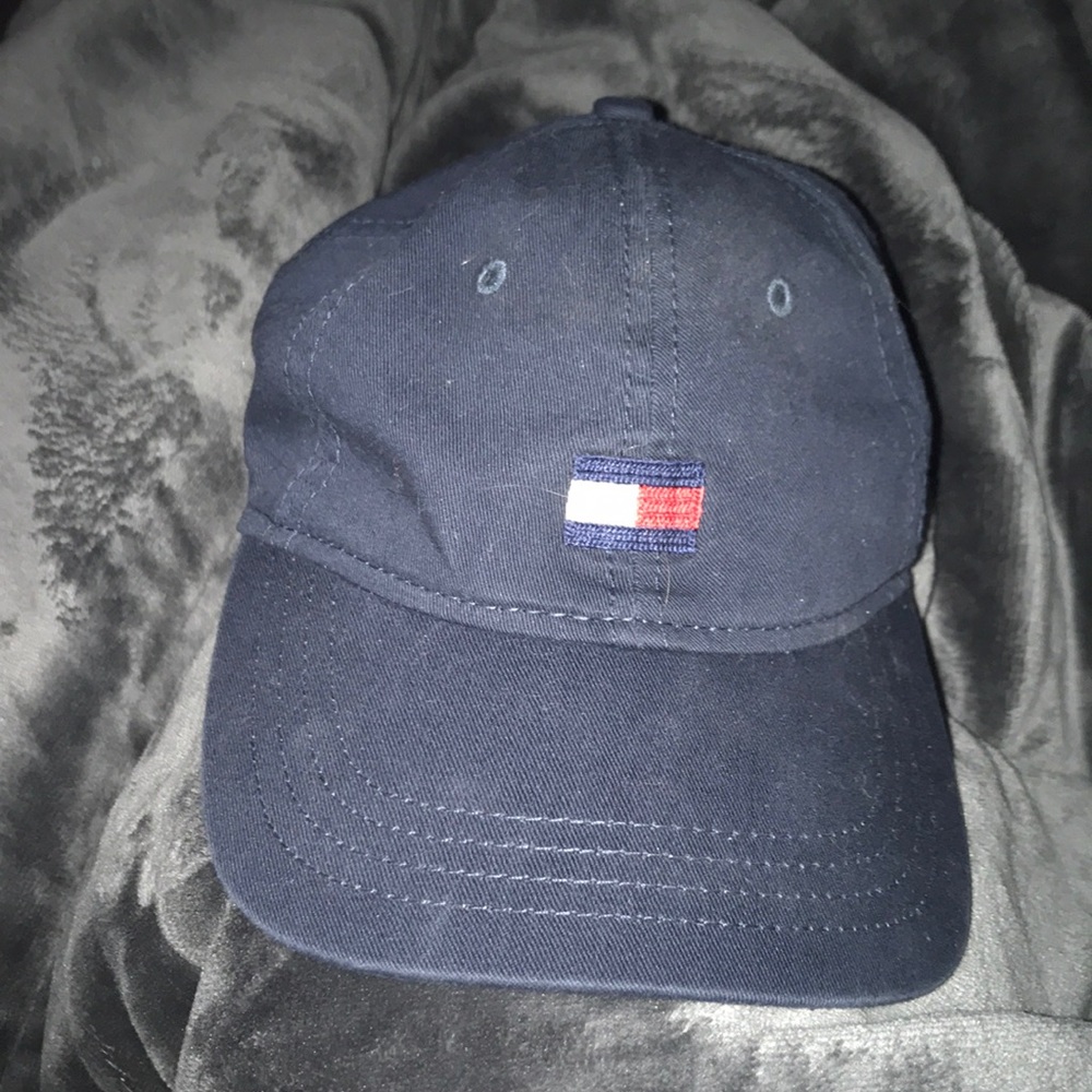 Tommy Hilfiger baseball cap